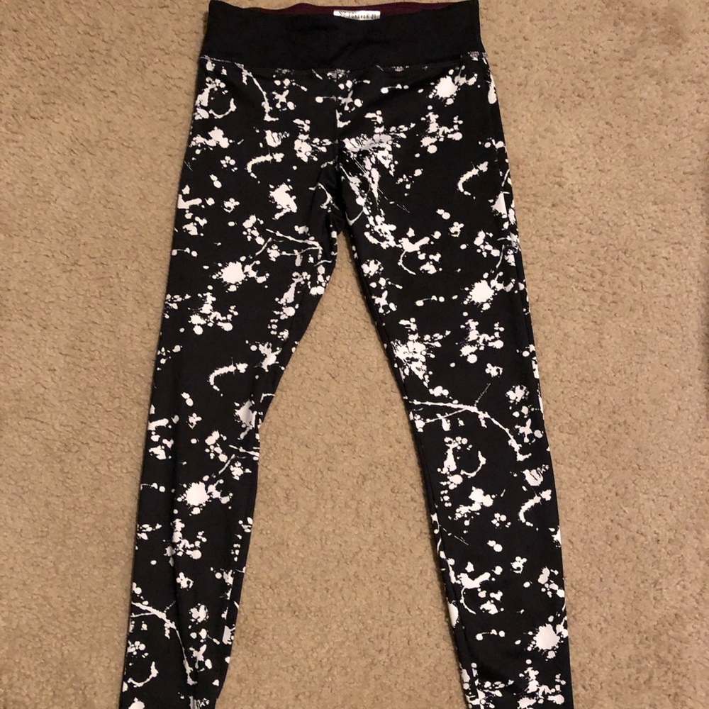 Splatter print leggings